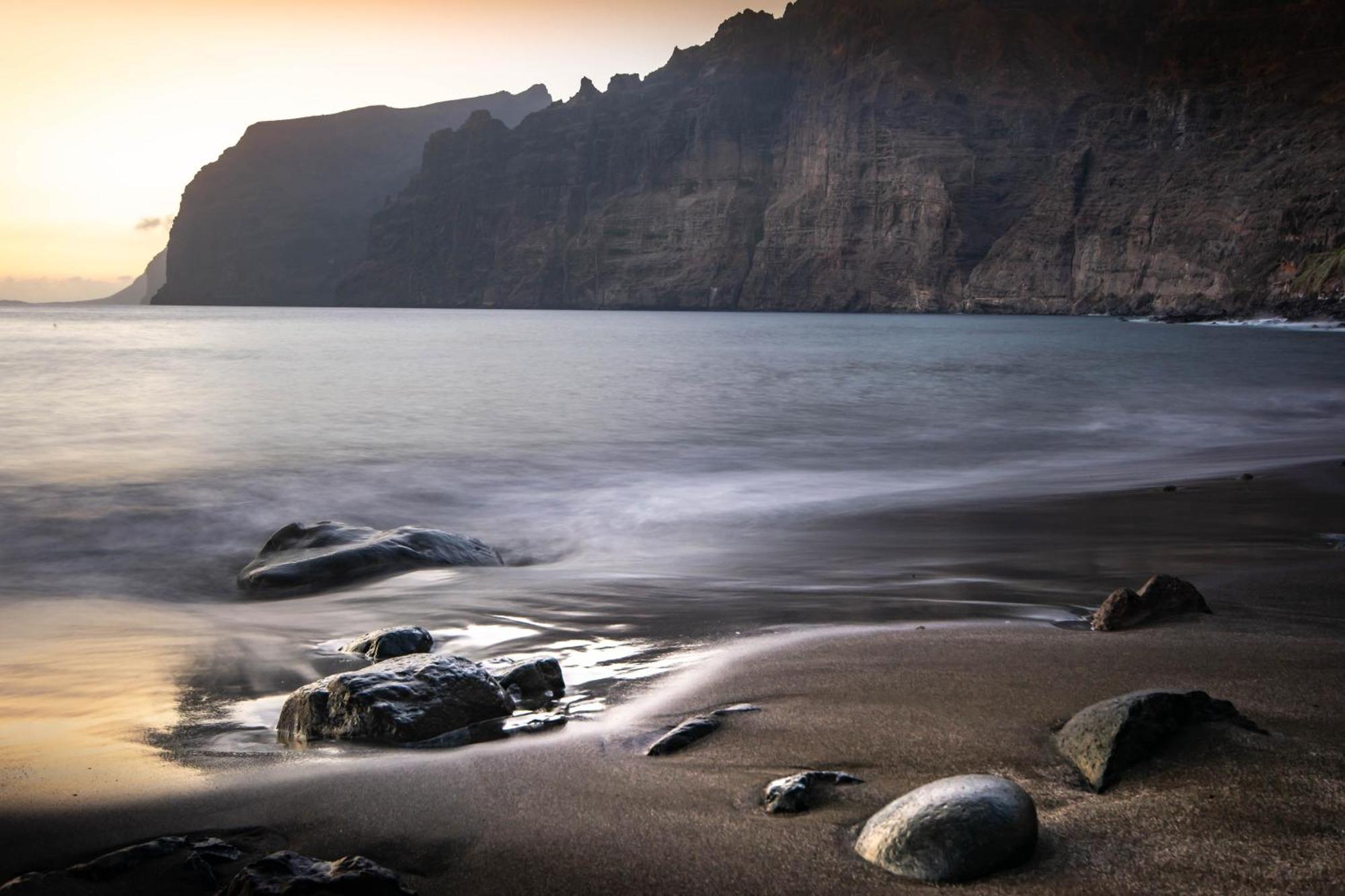 Black Sand Holiday Home Puerto de Santiago  Esterno foto